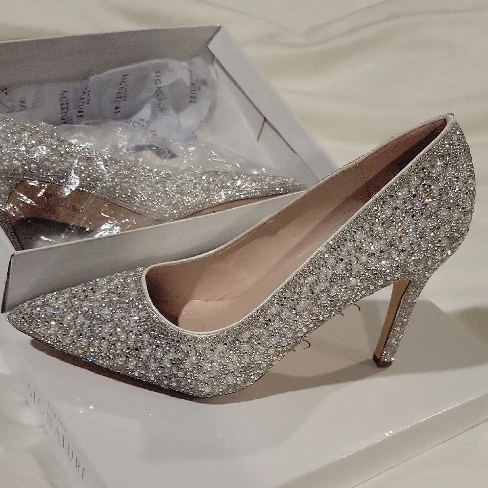 Galina Signature NIOMI - Silver/White Glitter Heels (Davids Bridal) Never Worn. - Picture 2 of 3